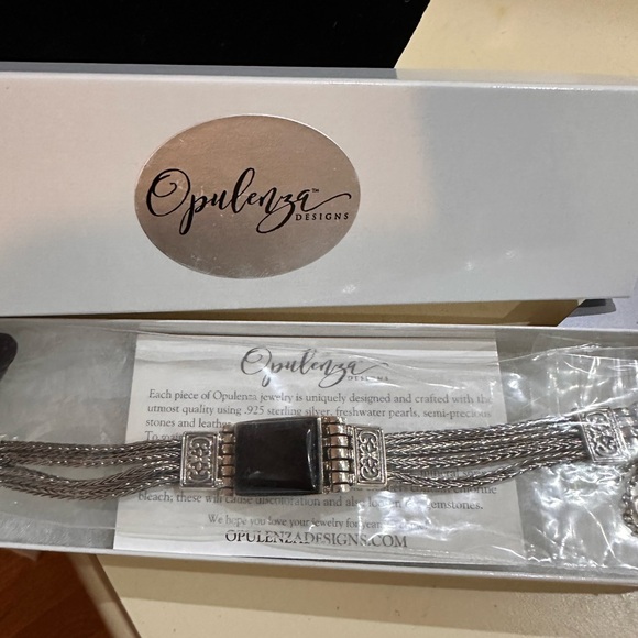 Opulenza Silver and Black Bracelet - Picture 5 of 5